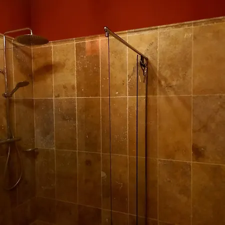 Maison Avec Vue Le Vieux Mans Hébergement de vacances *